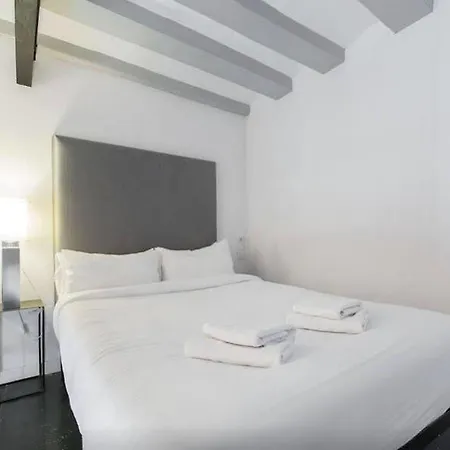 Apartment Balcons De *